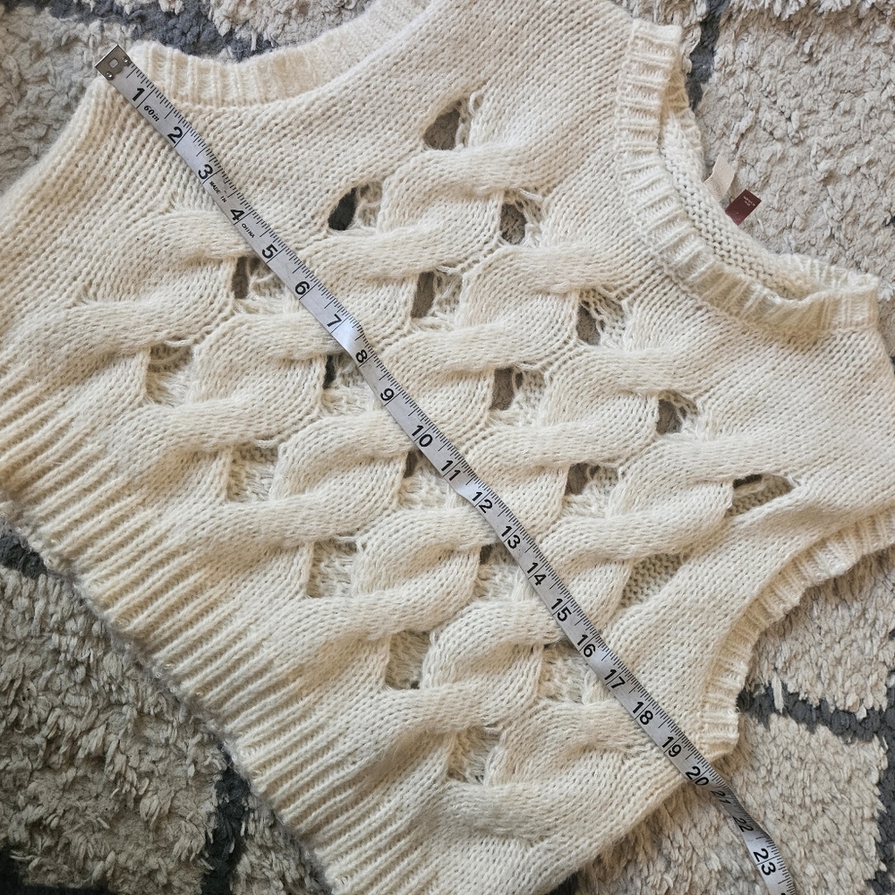 Pilcro Open Knit Sweater Vest One Size - Picture 4 of 6